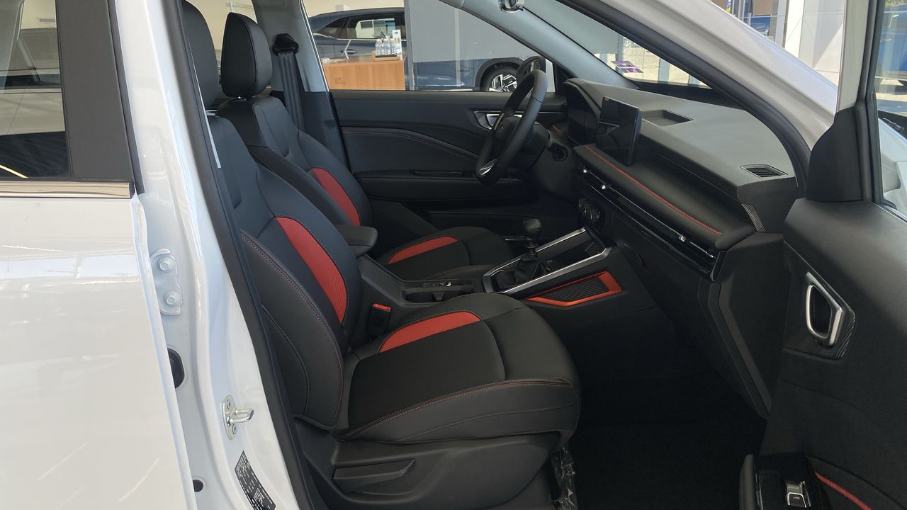 2026 Chevrolet GROOVE GROOVE SUV LT MANUAL D