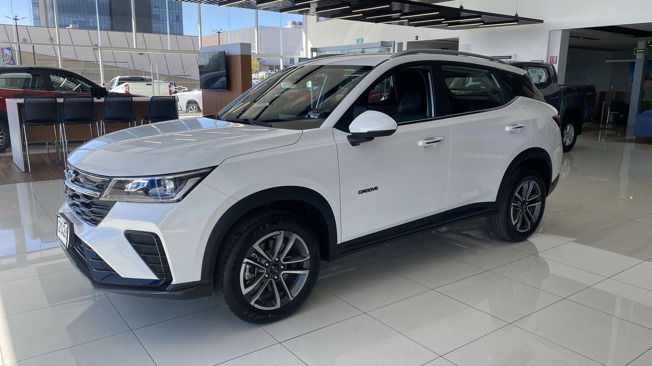 2026 Chevrolet GROOVE GROOVE SUV LT MANUAL D