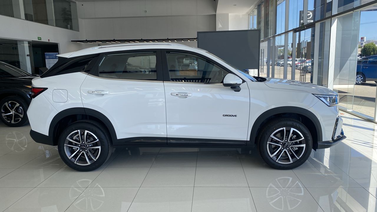 2026 Chevrolet GROOVE GROOVE SUV LT MANUAL D