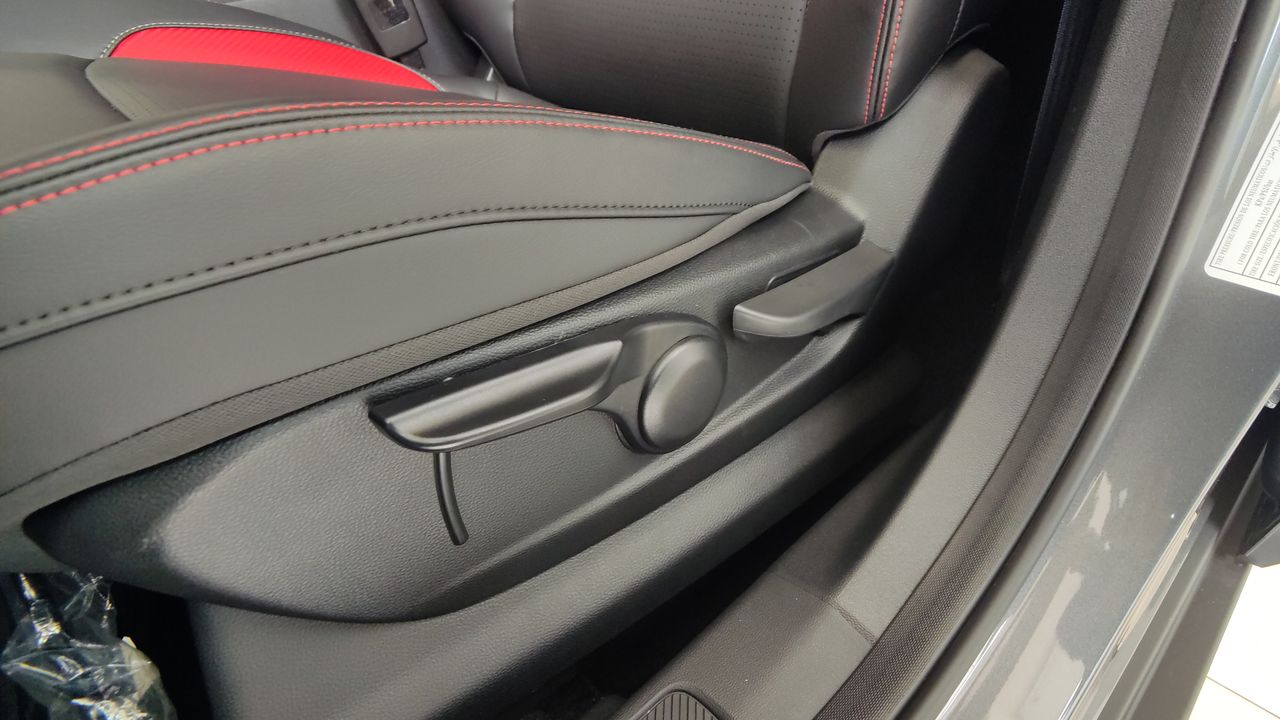 2026 Chevrolet GROOVE GROOVE SUV LT MANUAL D