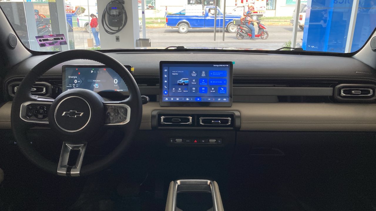 2026 Chevrolet SPARK EUV SPARK EUV PAQ "B"