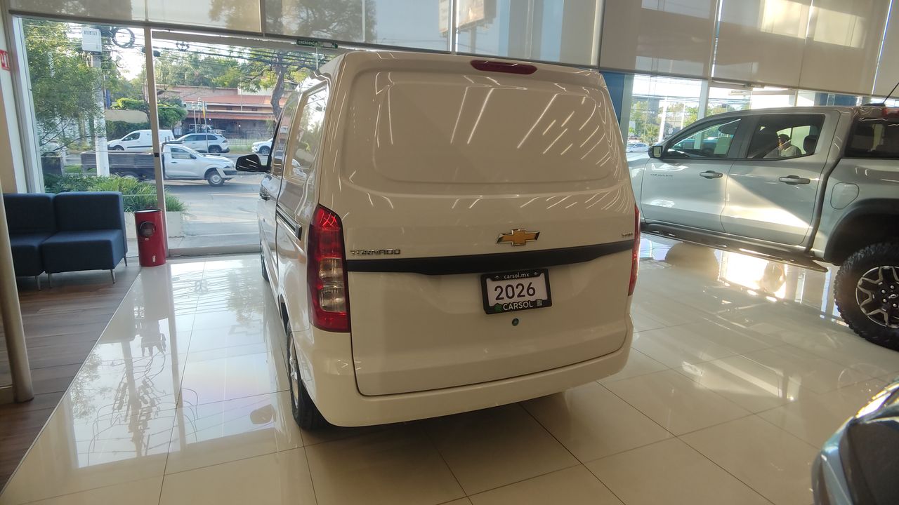 2026 Chevrolet TORNADO TORNADO VAN CARGO LS PAQ. B