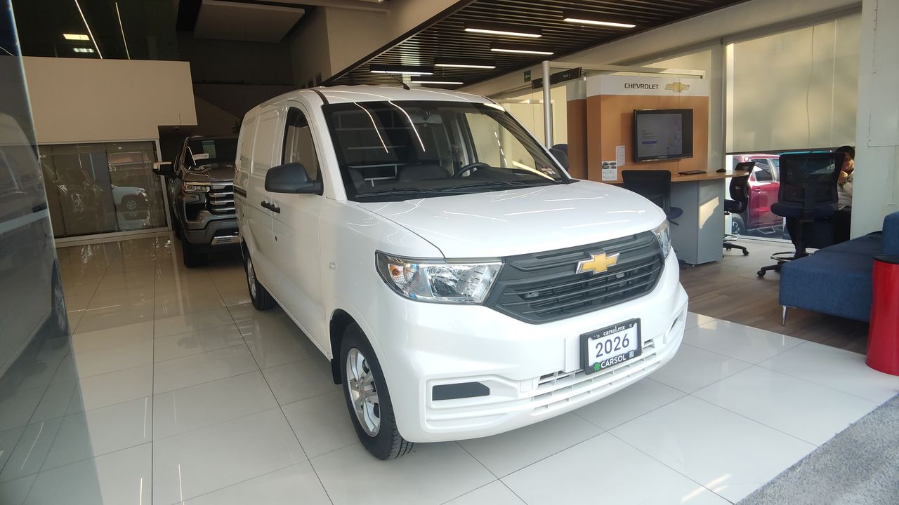 2026 Chevrolet TORNADO VAN TORNADO VAN CARGO LS PAQ. B