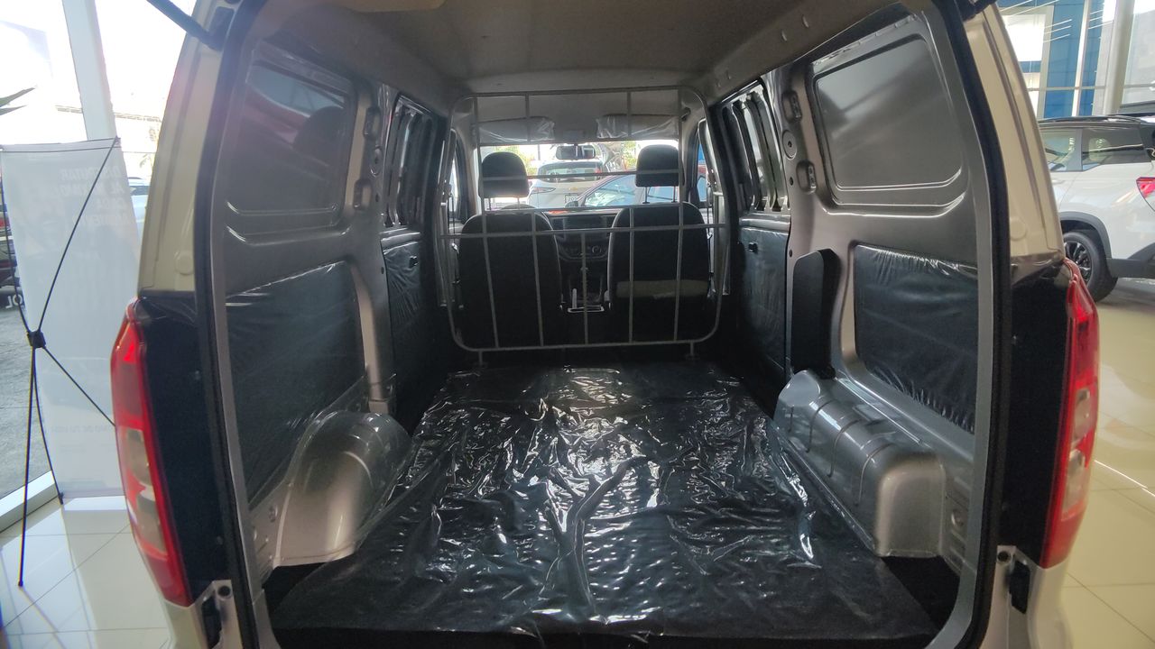 2026 Chevrolet TORNADO VAN TORNADO VAN CARGO LS PAQ. B