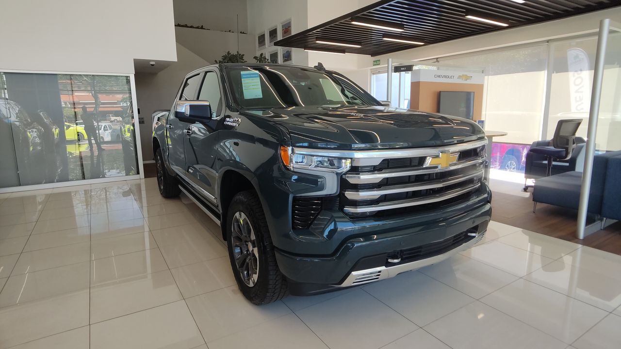 2026 Chevrolet CHEYENNE CHEYENNE CREW CAB 4X4 HIGH COUNTRY 6.2L PAQ. G