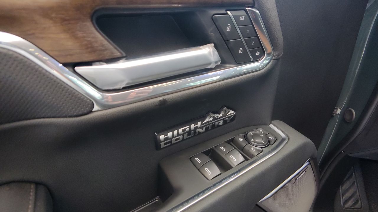 2026 Chevrolet CHEYENNE CHEYENNE CREW CAB 4X4 HIGH COUNTRY 6.2L PAQ. G