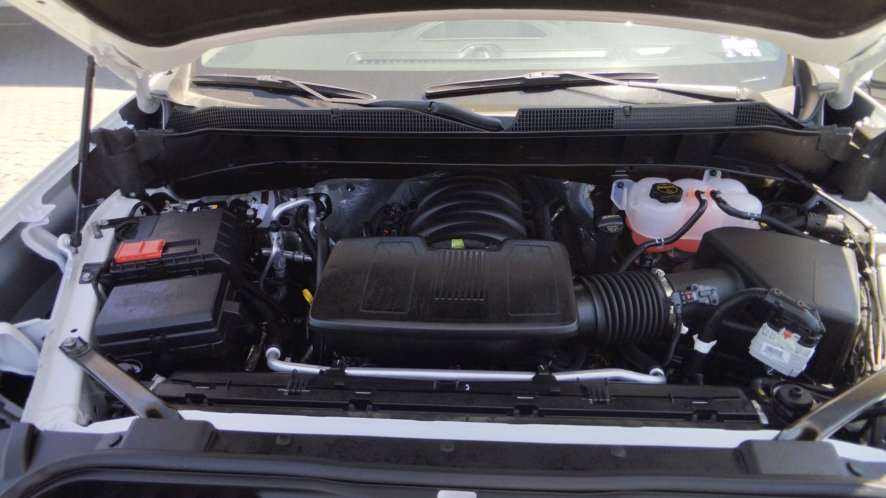 2026 Chevrolet SILVERADO 2500 SILVERADO CUSTOM DOBLE CABINA 4X4 MOTOR 5.3L PAQ. K