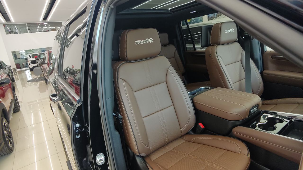 2026 Chevrolet SUBURBAN SUBURBAN HIGH COUNTRY PAQ. G