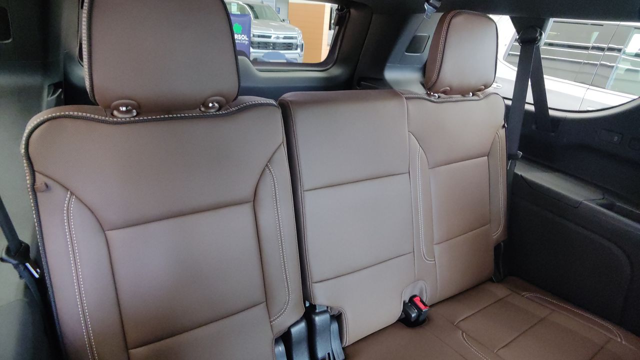 2026 Chevrolet SUBURBAN SUBURBAN HIGH COUNTRY PAQ. G