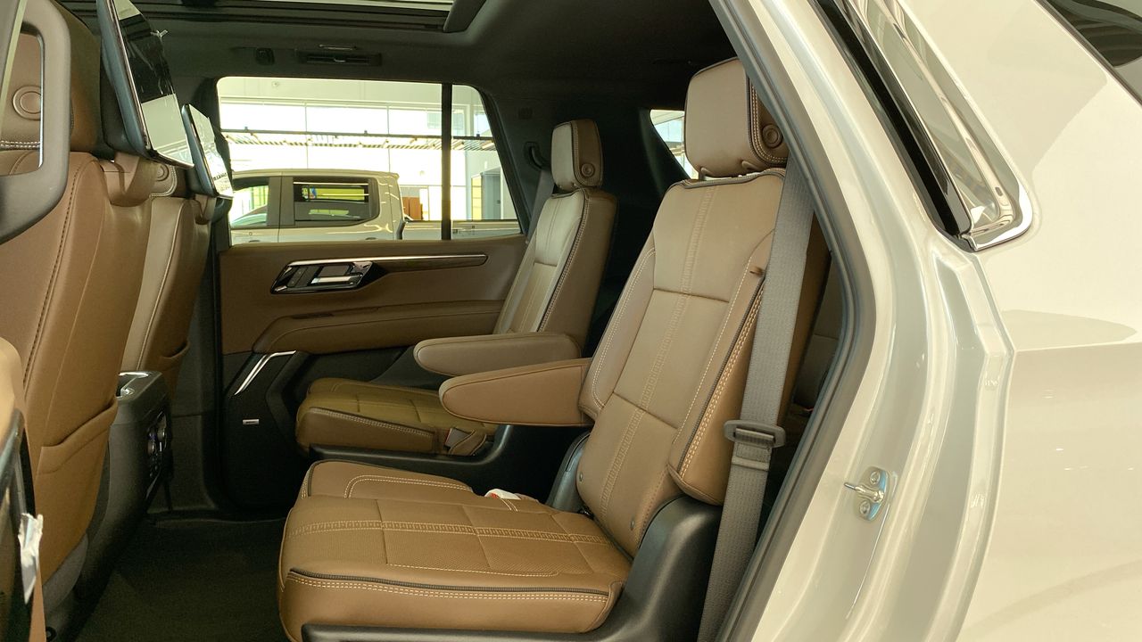 2026 Chevrolet TAHOE TAHOE HIGH COUNTRY PAQ. G