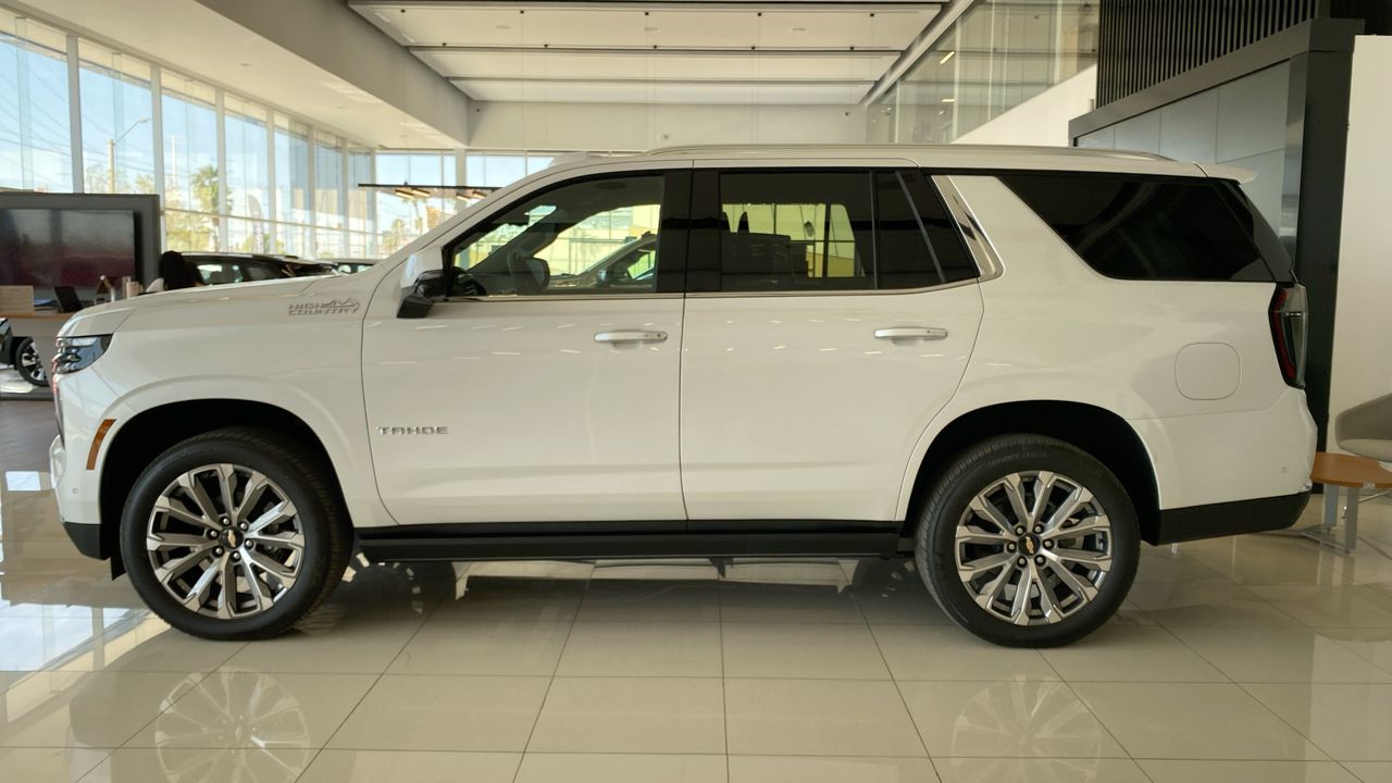 2026 Chevrolet TAHOE TAHOE HIGH COUNTRY PAQ. G