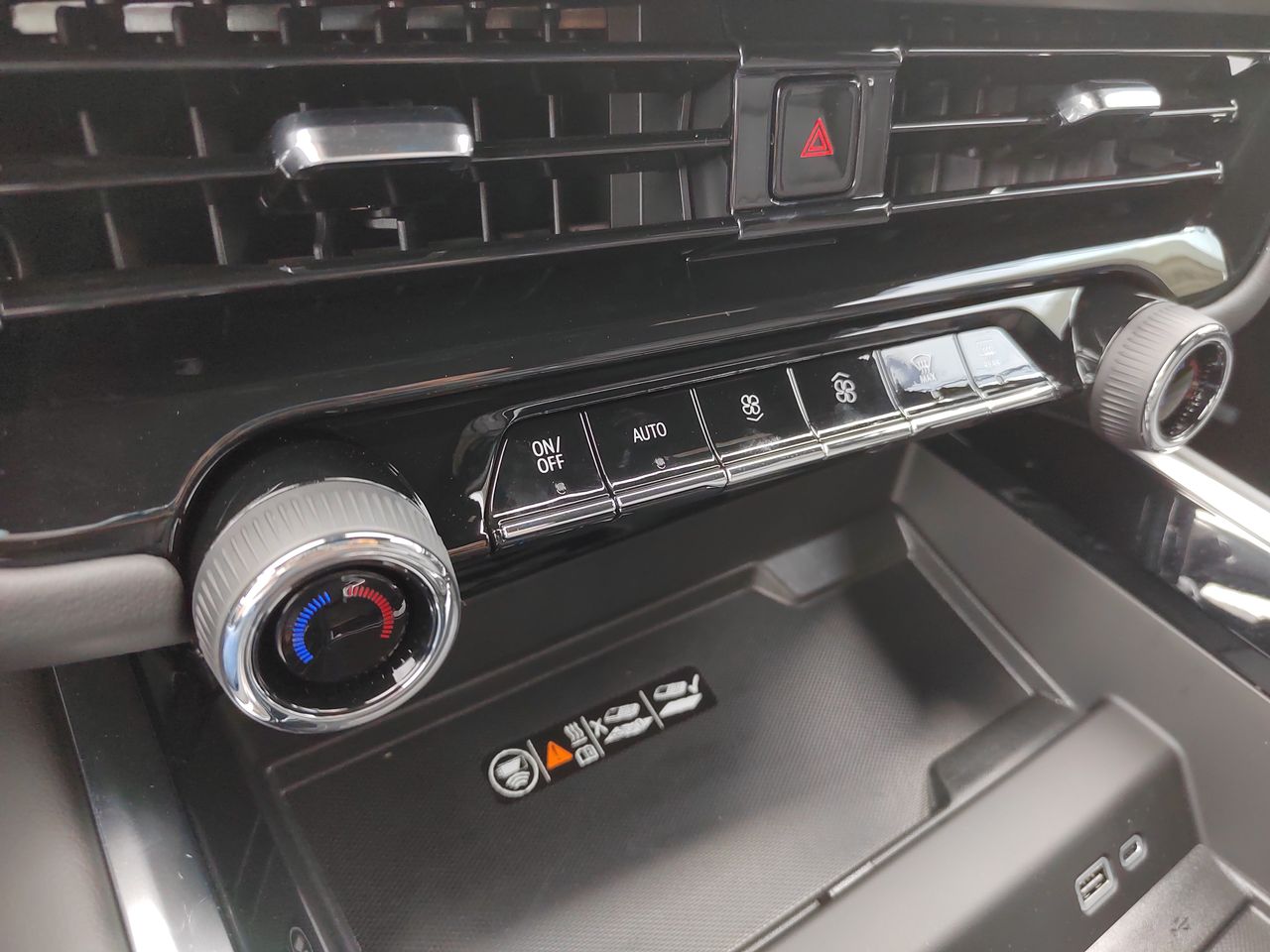 2026 Chevrolet SUBURBAN SUBURBAN RST PAQ. B