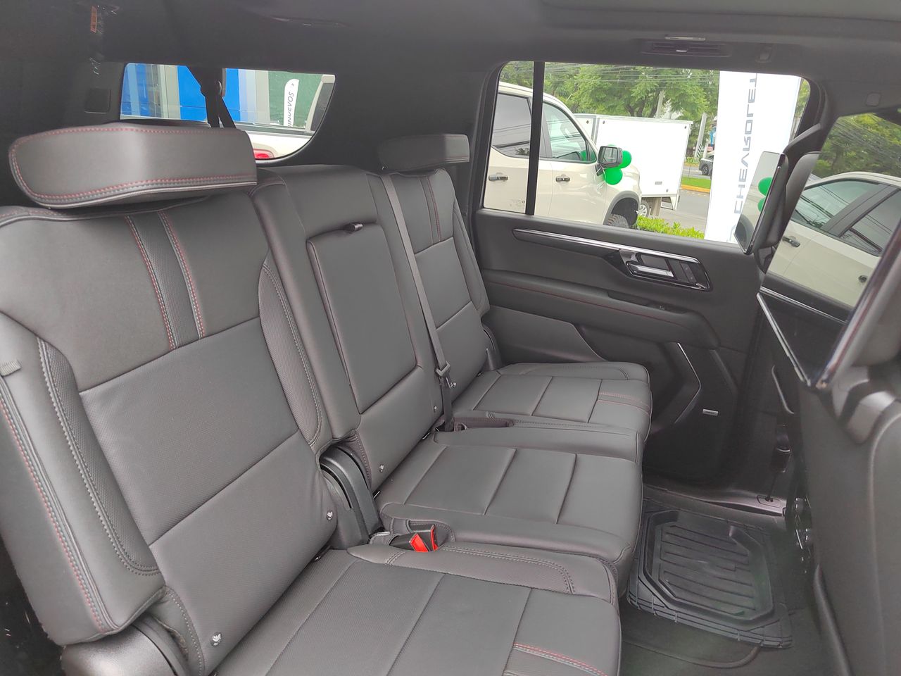 2026 Chevrolet SUBURBAN SUBURBAN RST PAQ. B
