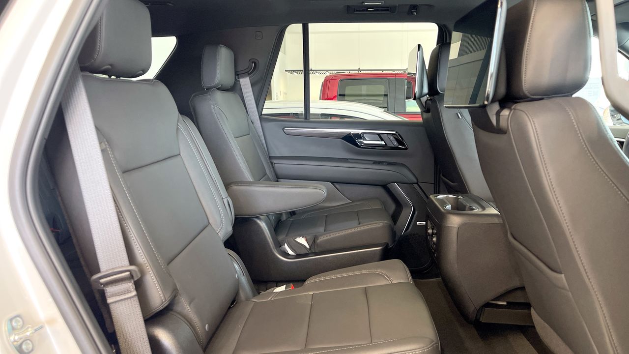 2026 Chevrolet TAHOE TAHOE HIGH COUNTRY PAQ. G