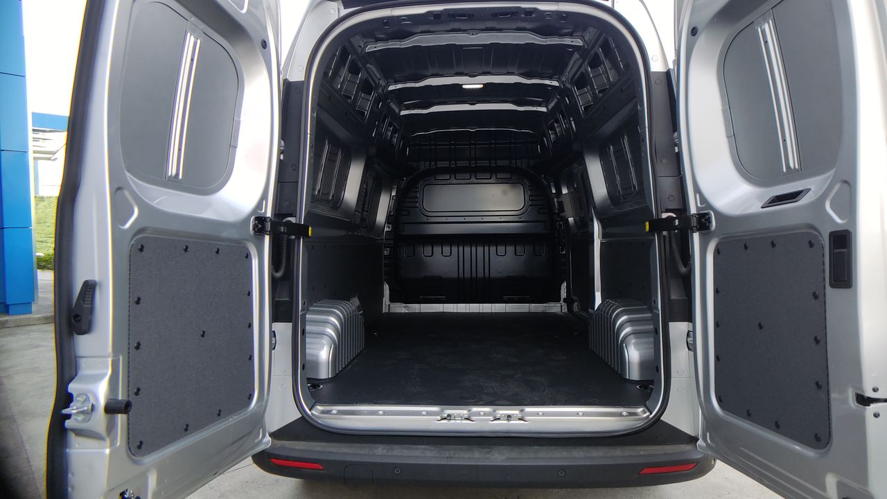 2026 Chevrolet EXPRESS / CARGO VAN EXPRESS MAX PAQ. A
