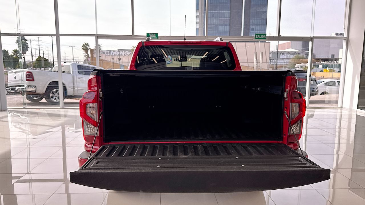 2023 Nissan FRONTIER PRO-4X 4X4 FRONTIER PRO-4X 4X4