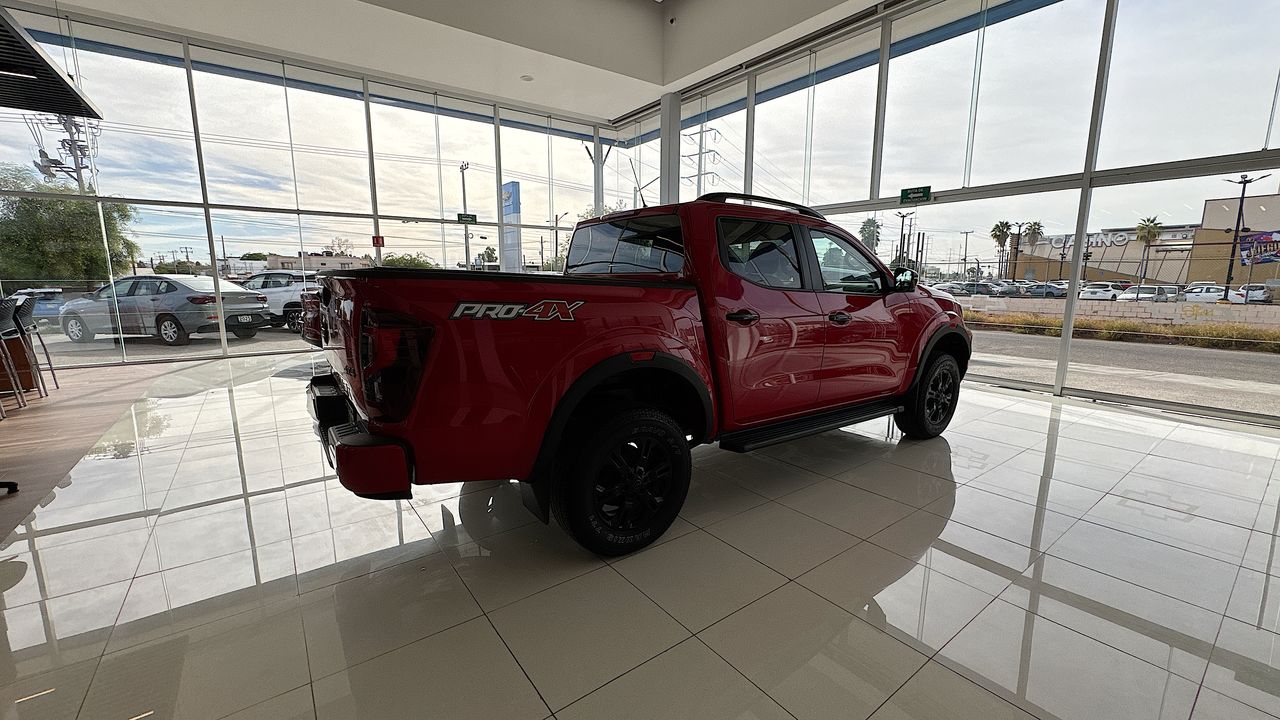 2023 Nissan FRONTIER PRO-4X 4X4 FRONTIER PRO-4X 4X4