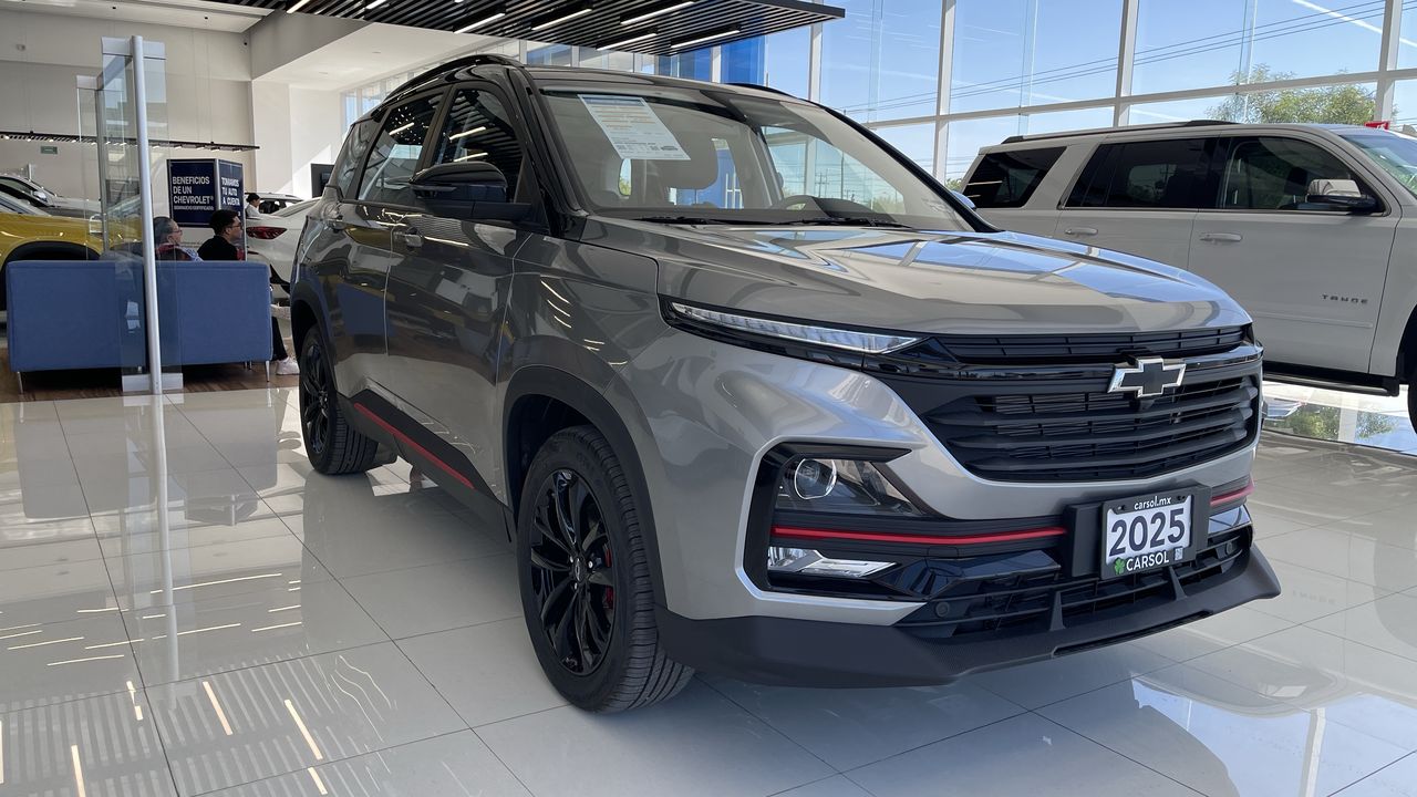 2025 Chevrolet CAPTIVA CAPTIVA PREMIER BLACK EDITION PAQ. D