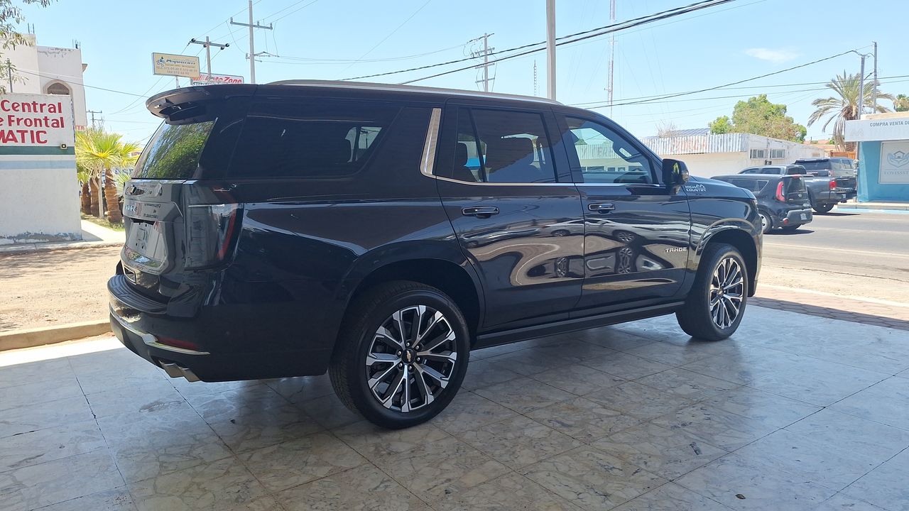 2025 Chevrolet TAHOE TAHOE HIGH COUNTRY PAQ. G