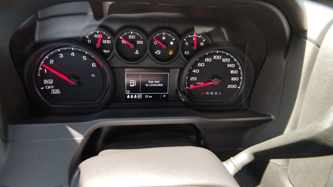 2026 Chevrolet SILVERADO 2500 SILVERADO CUSTOM DOBLE CABINA 4X4 MOTOR 5.3L PAQ. K
