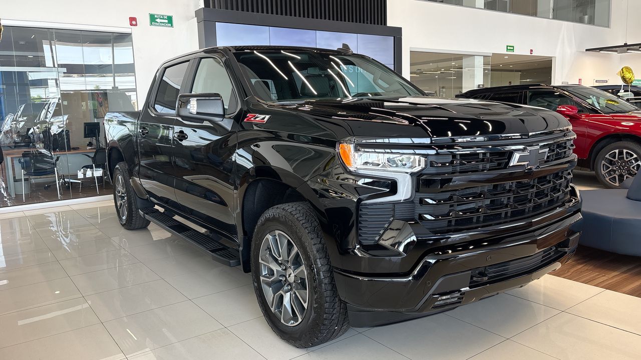 2026 Chevrolet CHEYENNE CHEYENNE CREW CAB 4X4 RST  PAQ. B