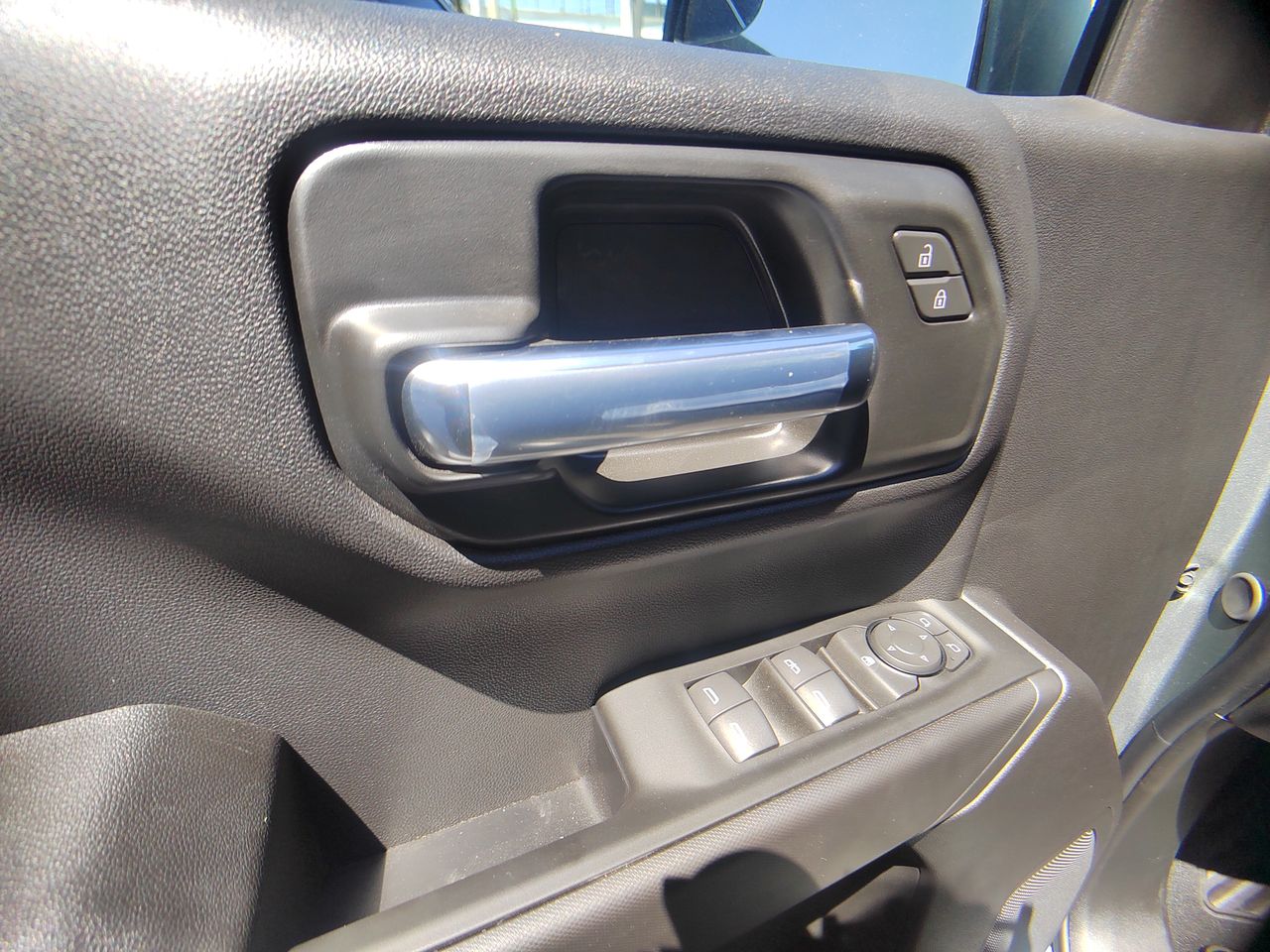 2026 Chevrolet SILVERADO 2500 SILVERADO CUSTOM DOBLE CABINA 4X4 MOTOR 5.3L PAQ. K