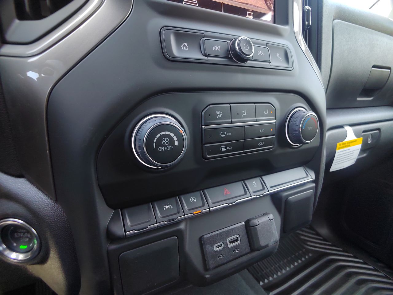 2026 Chevrolet SILVERADO 2500 SILVERADO CUSTOM DOBLE CABINA 4X4 MOTOR 5.3L PAQ. K