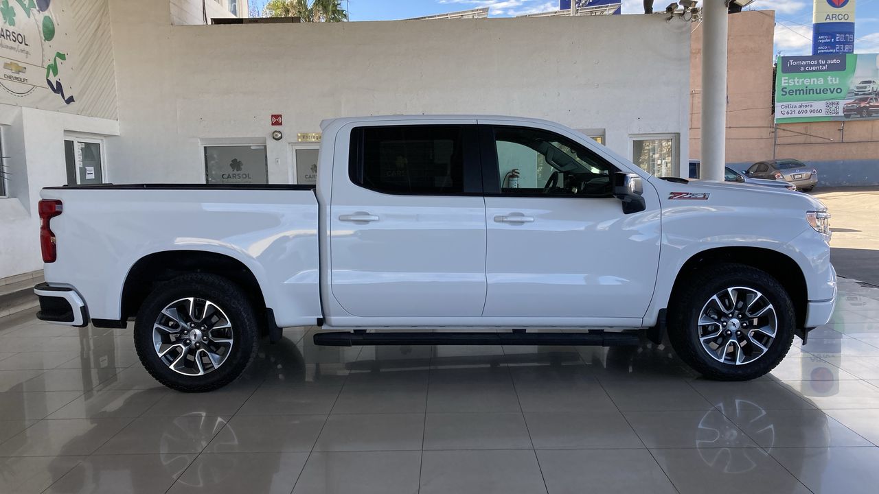 2026 Chevrolet CHEYENNE CHEYENNE CREW CAB 4X4 RST  PAQ. B
