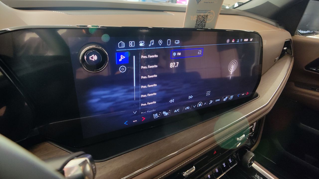2026 Chevrolet SUBURBAN SUBURBAN HIGH COUNTRY PAQ. G