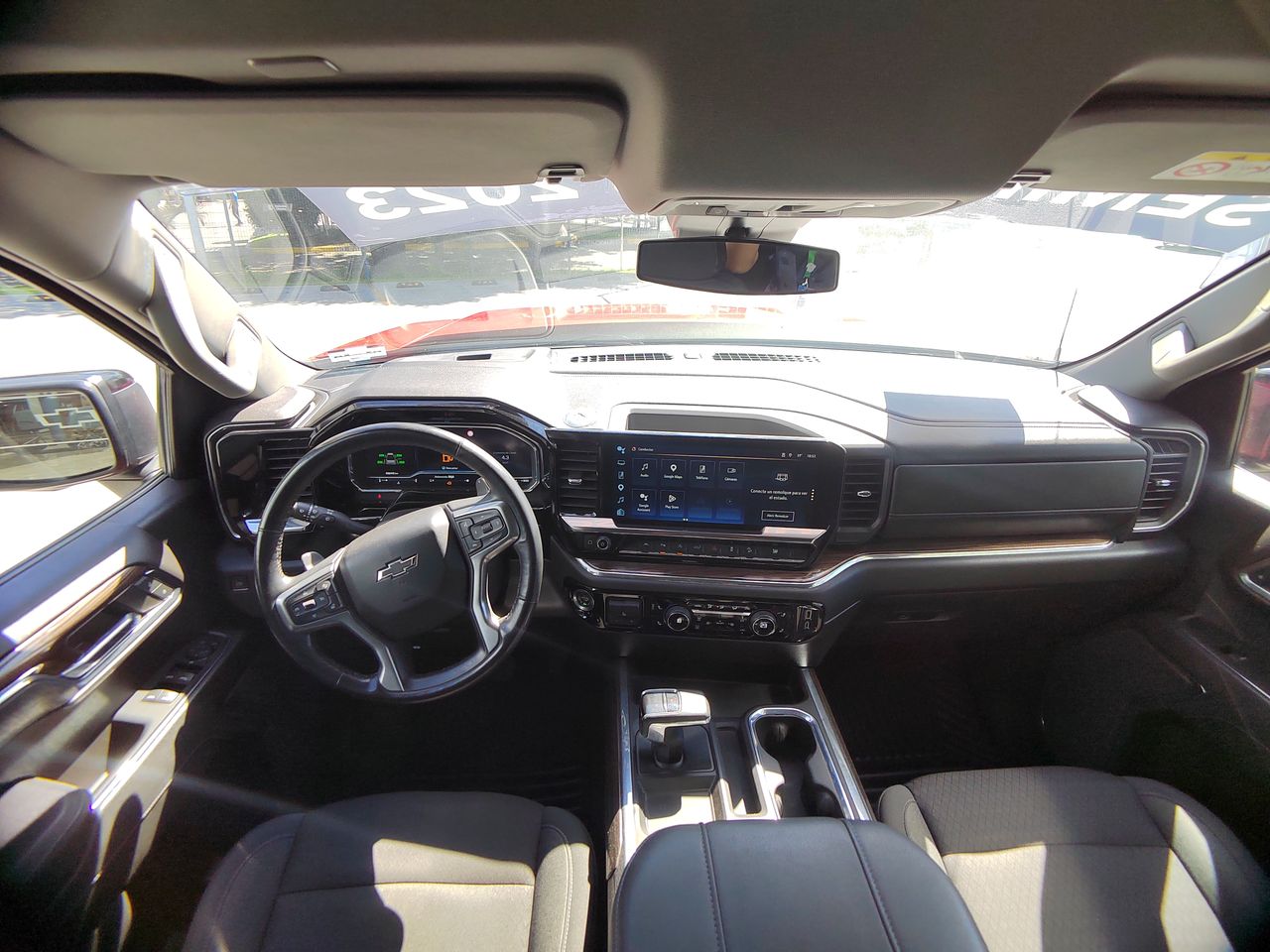 2023 Chevrolet CHEVROLET CHEYENNE DOBLE CABINA RST 4X4 CHEVROLET CHEYENNE DOBLE CABINA RST 4X4