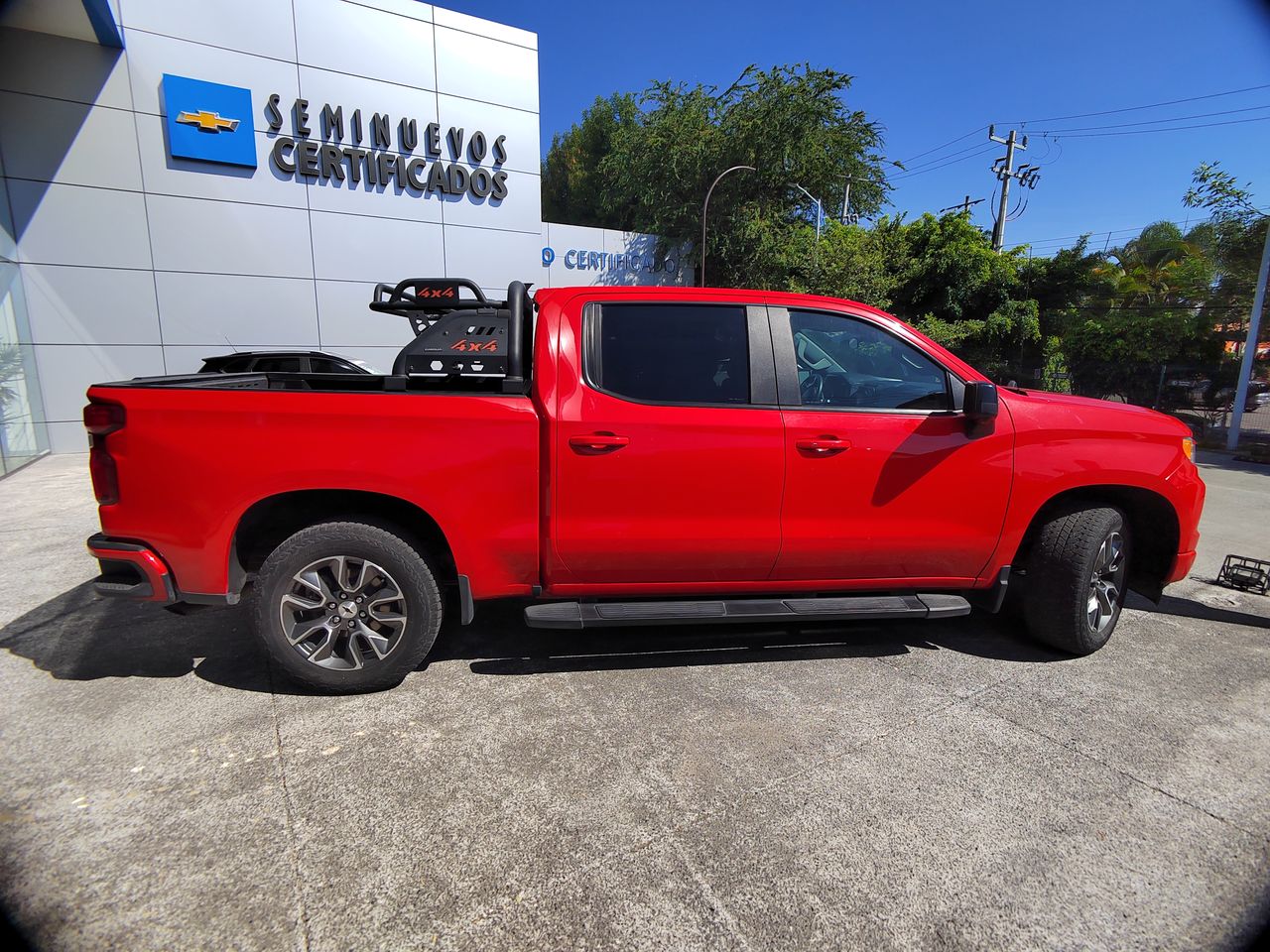 2023 Chevrolet CHEVROLET CHEYENNE DOBLE CABINA RST 4X4 CHEVROLET CHEYENNE DOBLE CABINA RST 4X4