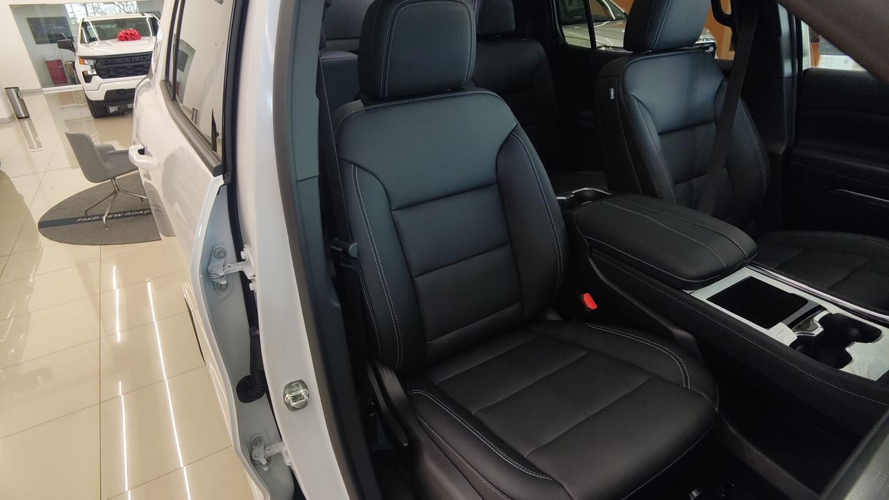 2025 Chevrolet TRAVERSE TRAVERSE 7 PASAJEROS PAQ. B