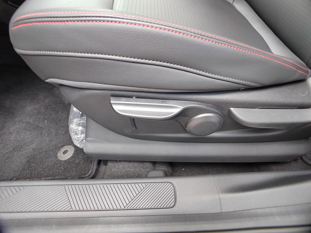2026 Chevrolet GROOVE GROOVE SUV LT MANUAL D