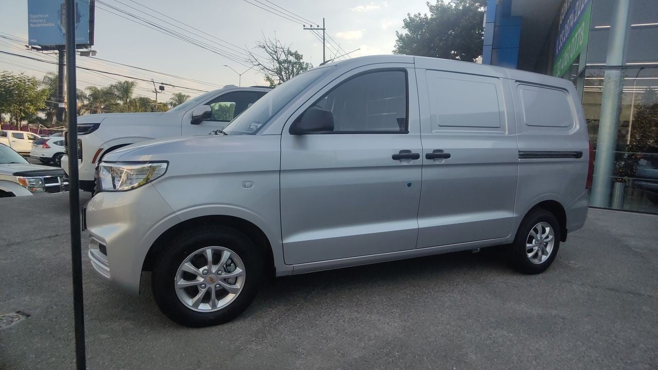 2026 Chevrolet TORNADO TORNADO VAN CARGO LS PAQ. B