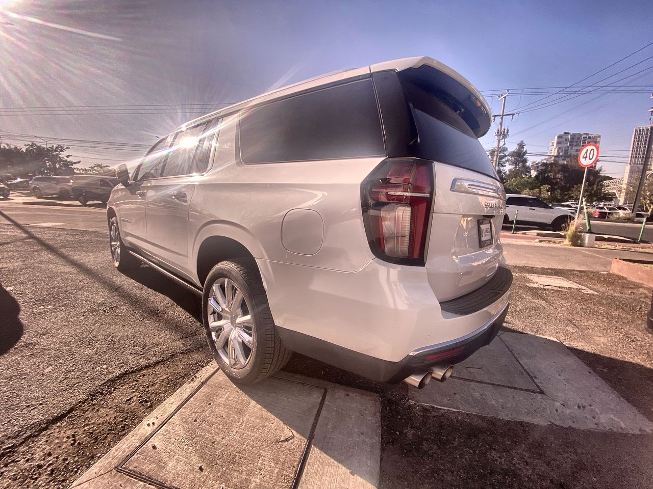 2022 Chevrolet SUBURBAN HIGH COUNTRY PAQ. G SUBURBAN HIGH COUNTRY PAQ. G