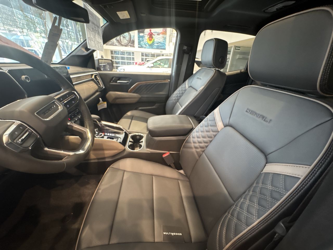 2024 GMC CANYON CANYON CREW CAB DENALI PAQ. E