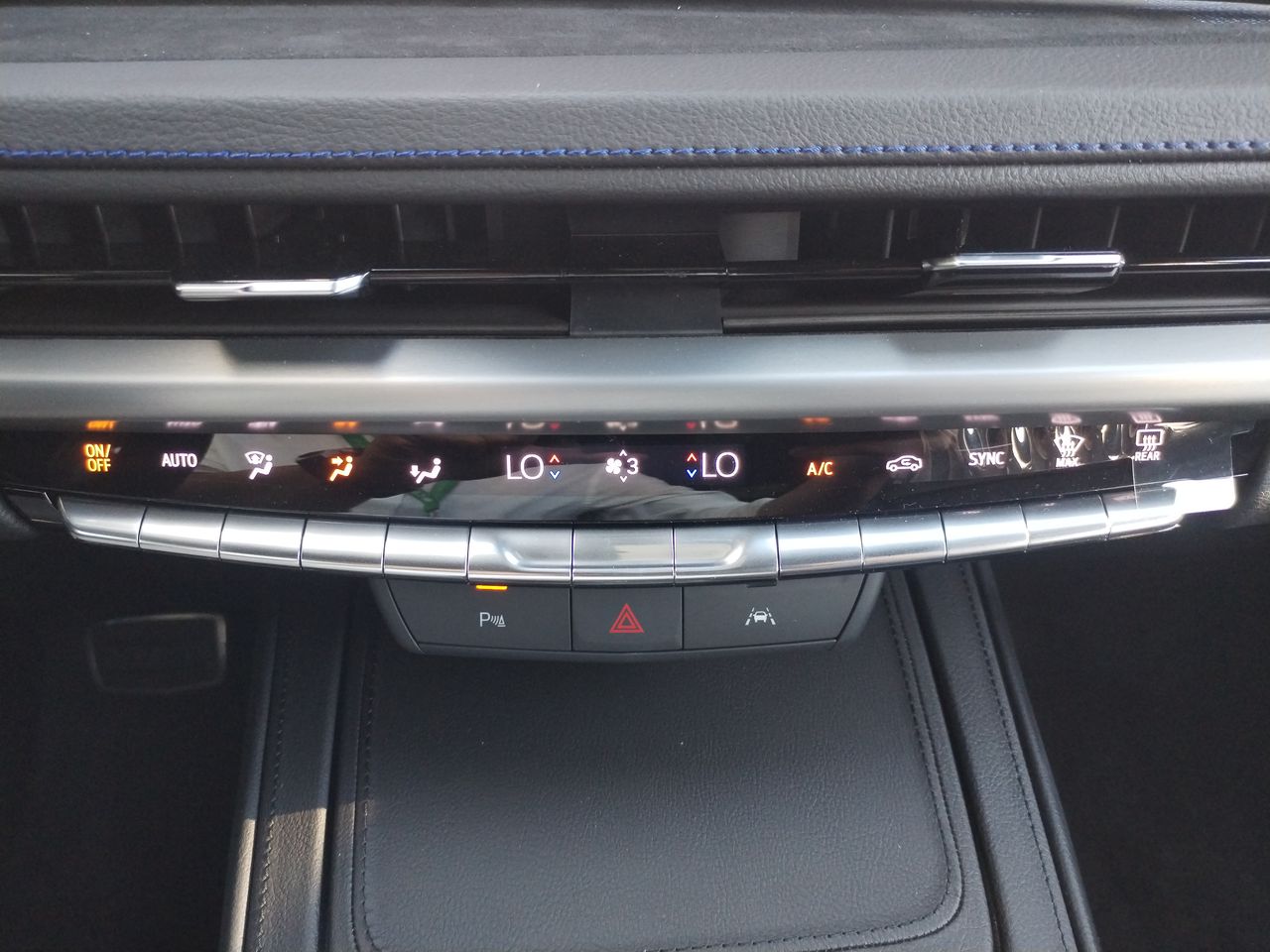 2025 Cadillac XT4 XT4 SPORT PAQ. F