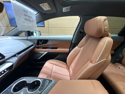 2025 Cadillac OPTIQ OPTIQ SPORT 3 BLACK ROOF PAQ. C