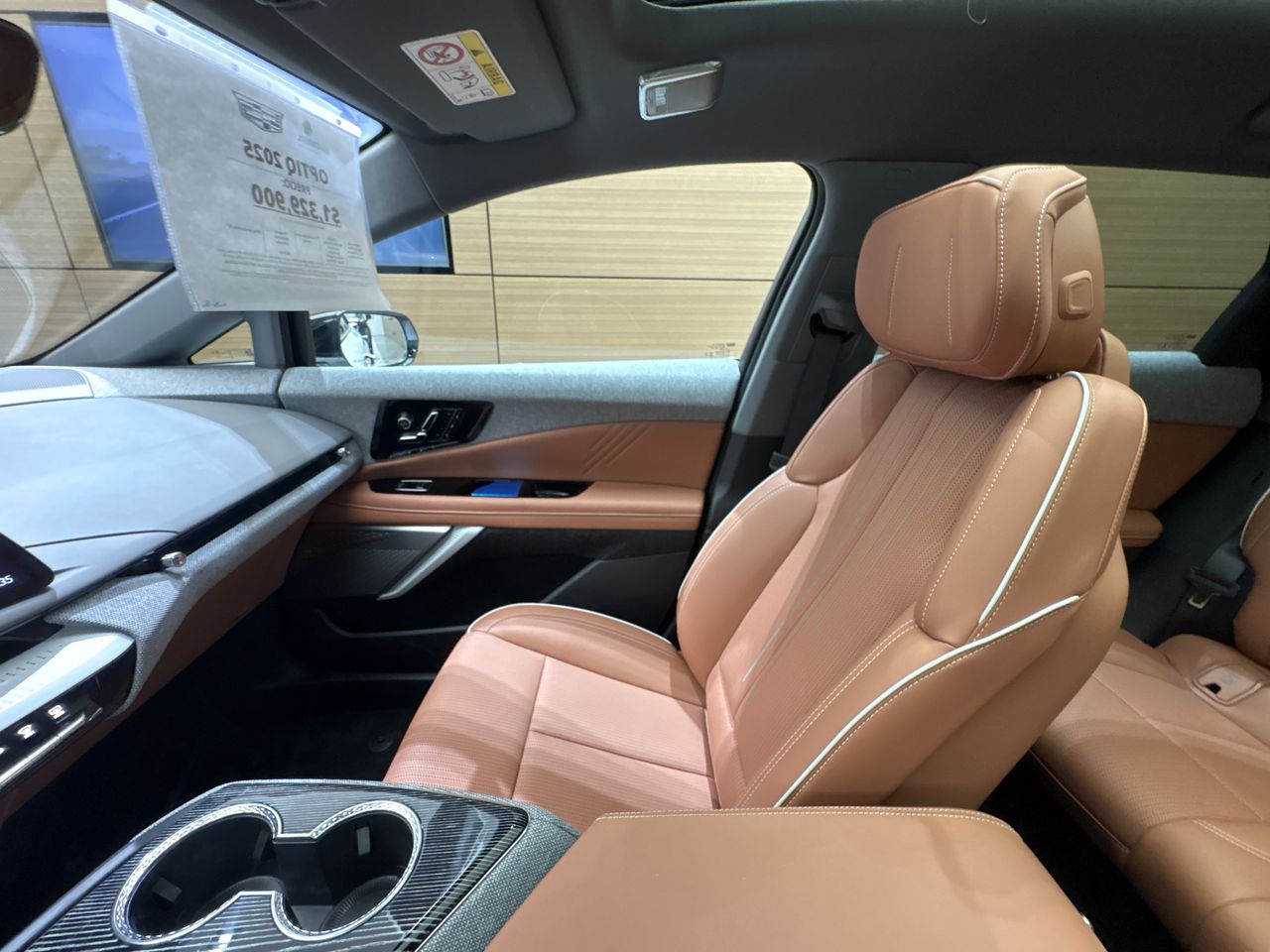 2025 Cadillac OPTIQ OPTIQ SPORT 3 BLACK ROOF PAQ. C