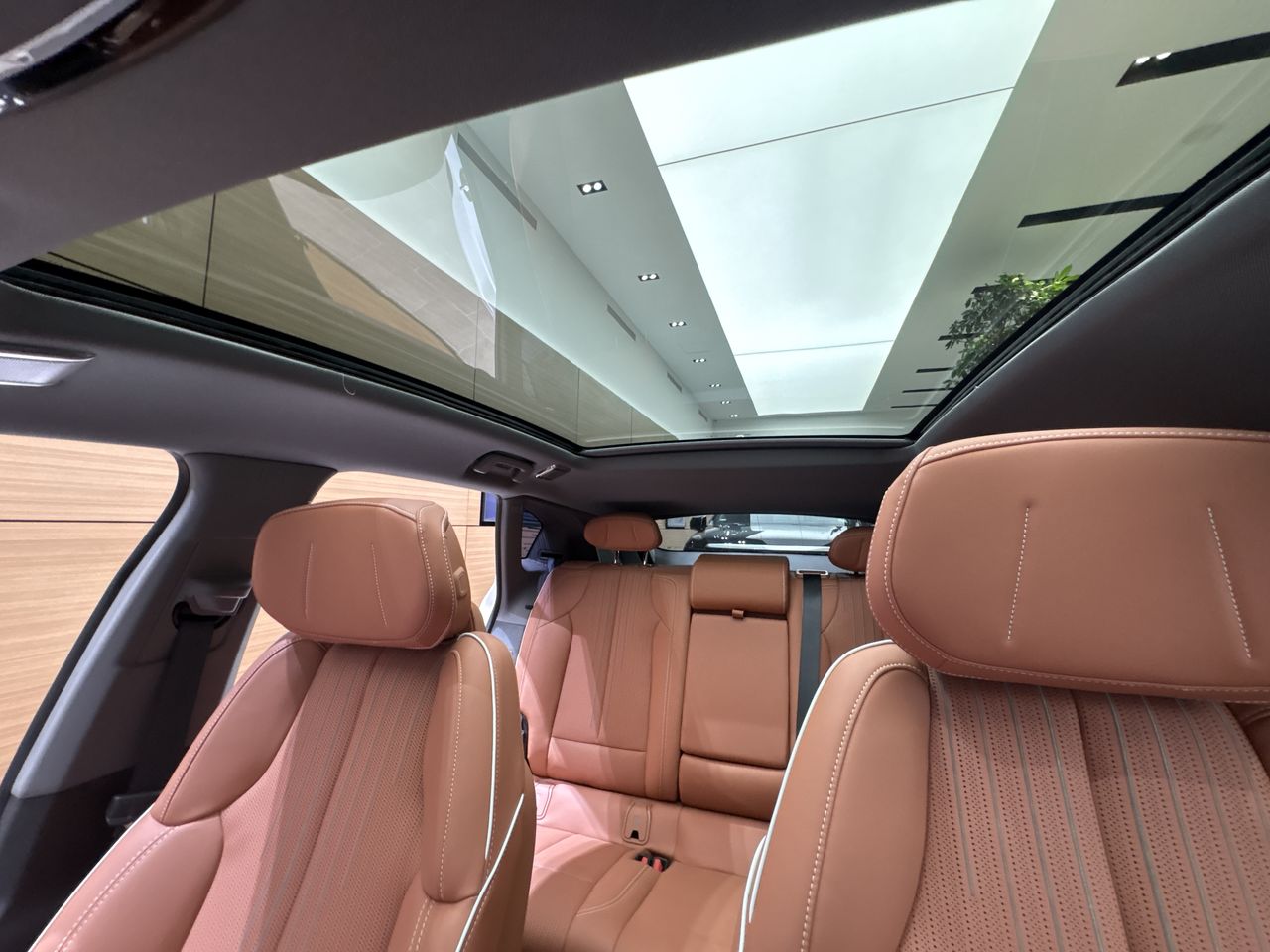 2025 Cadillac OPTIQ OPTIQ SPORT 3 BLACK ROOF PAQ. C