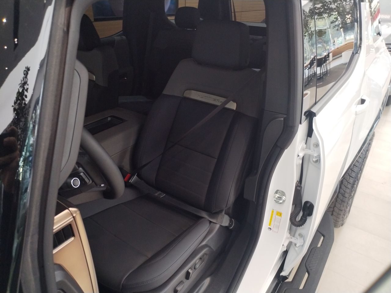 2025 GMC HUMMER HUMMER EV SUV PAQ. C