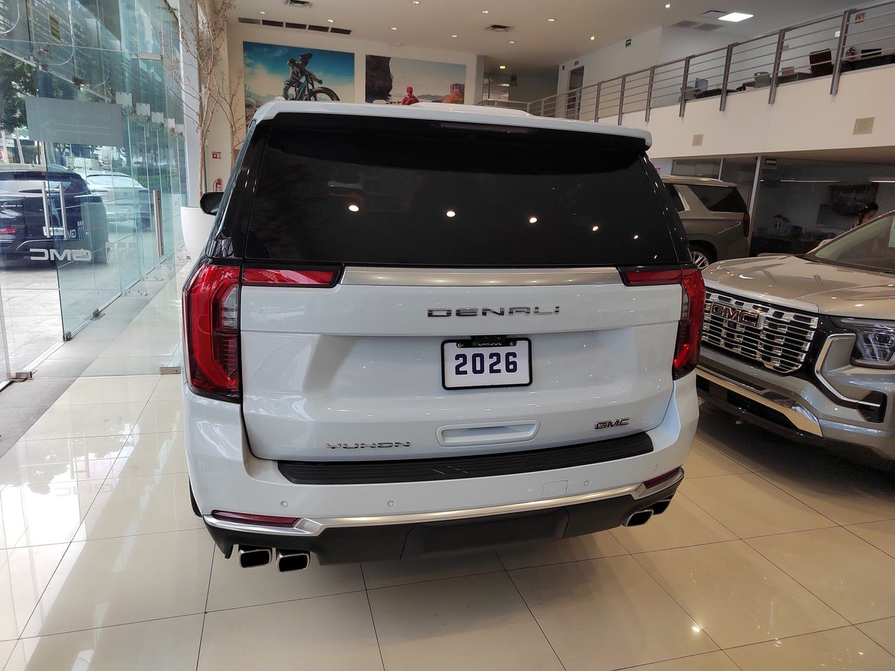 2026 GMC YUKON XL YUKON DENALI XL PAQ. B.