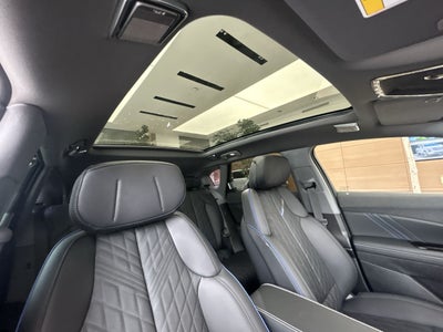 2026 Cadillac OPTIQ OPTIQ SU PAQ V V-SERIES BLACK ROOF