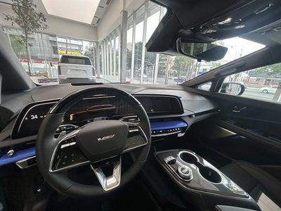 2026 Cadillac OPTIQ OPTIQ SU PAQ V V-SERIES BLACK ROOF