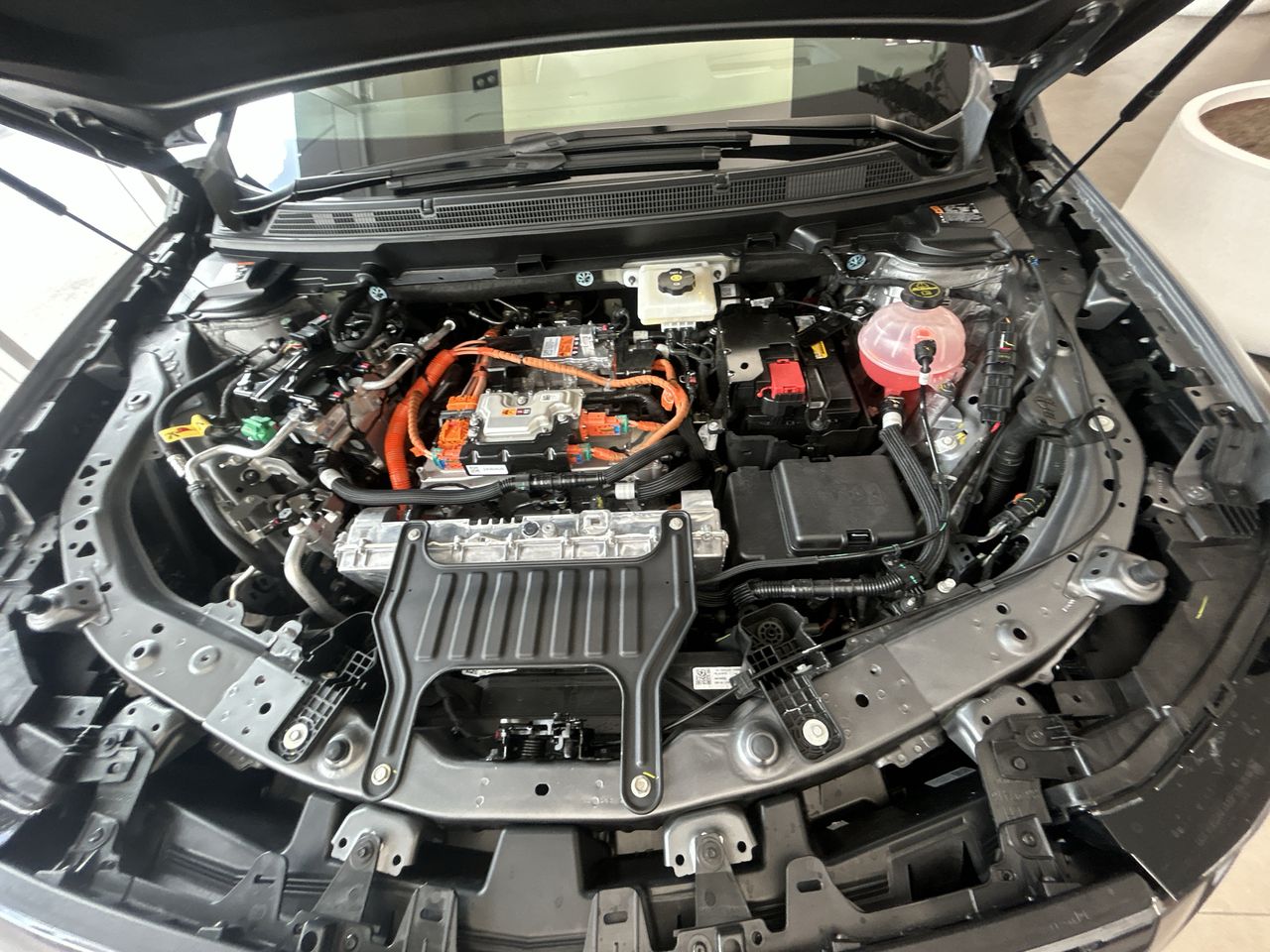 2026 Cadillac OPTIQ OPTIQ SU PAQ V V-SERIES BLACK ROOF