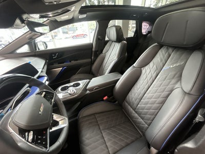 2026 Cadillac OPTIQ OPTIQ SU PAQ V V-SERIES BLACK ROOF
