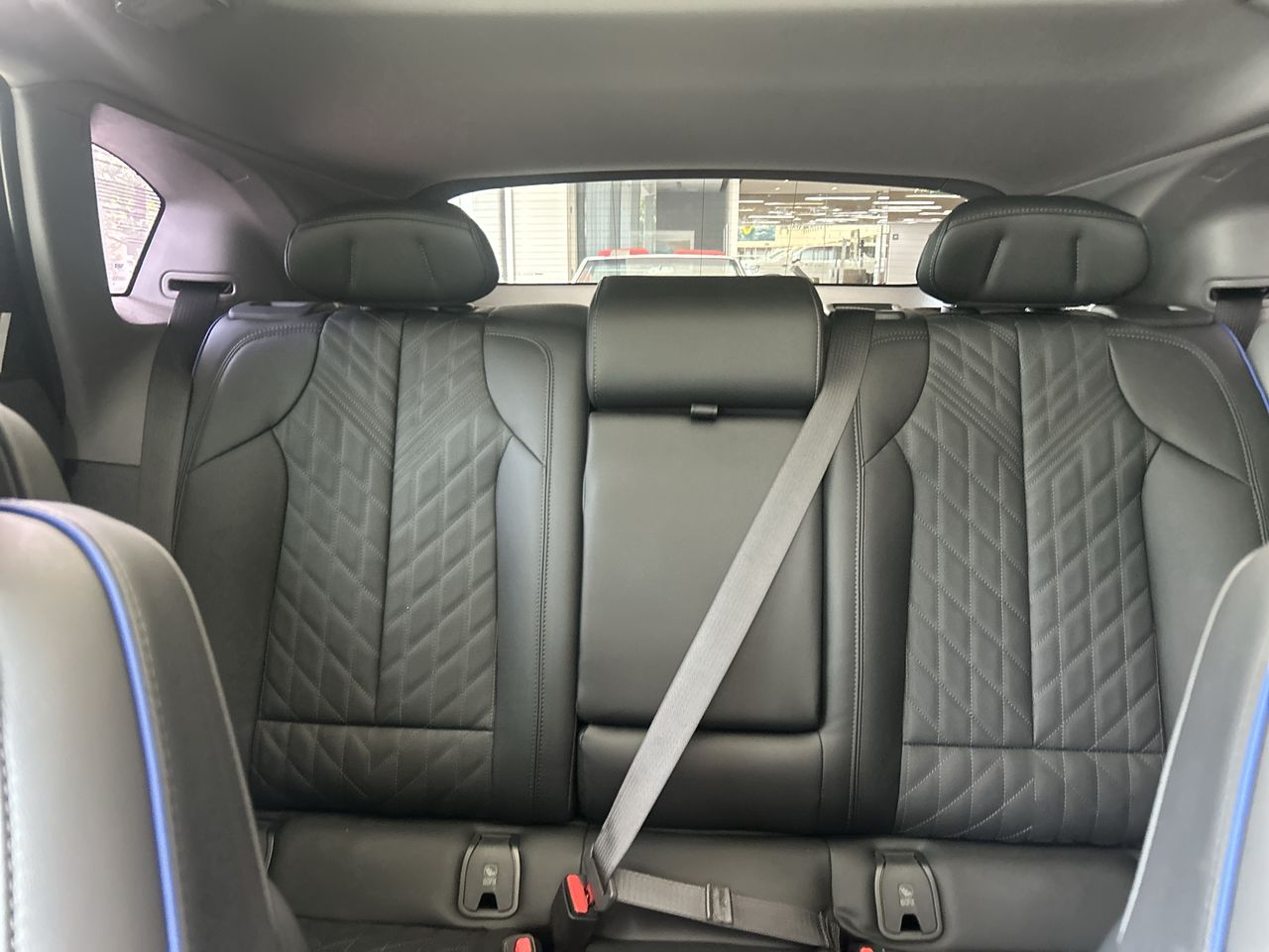 2026 Cadillac OPTIQ OPTIQ SU PAQ V V-SERIES BLACK ROOF