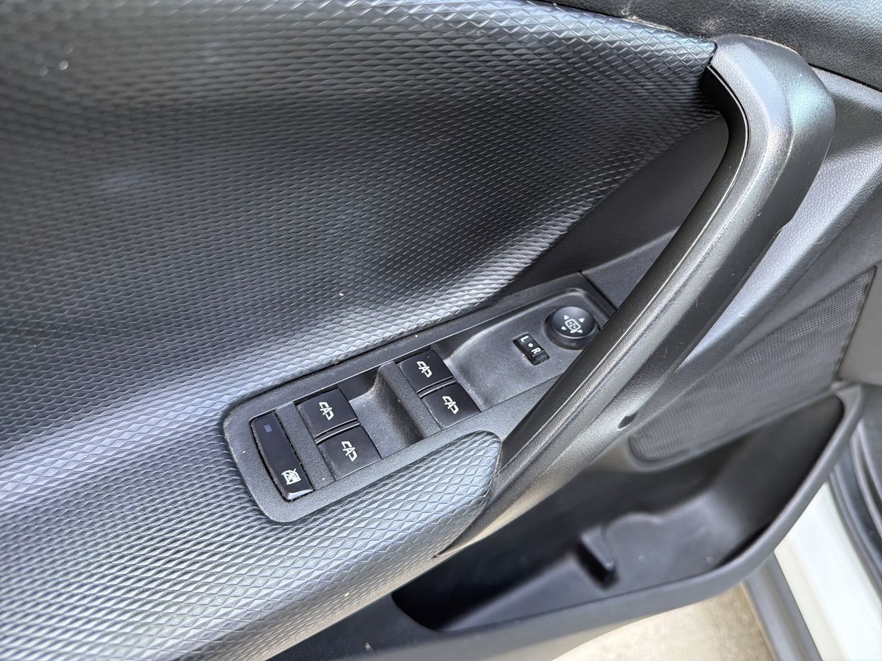 2023 Chevrolet TRACKER LS PAQ. "B" TRACKER LS PAQ. "B"