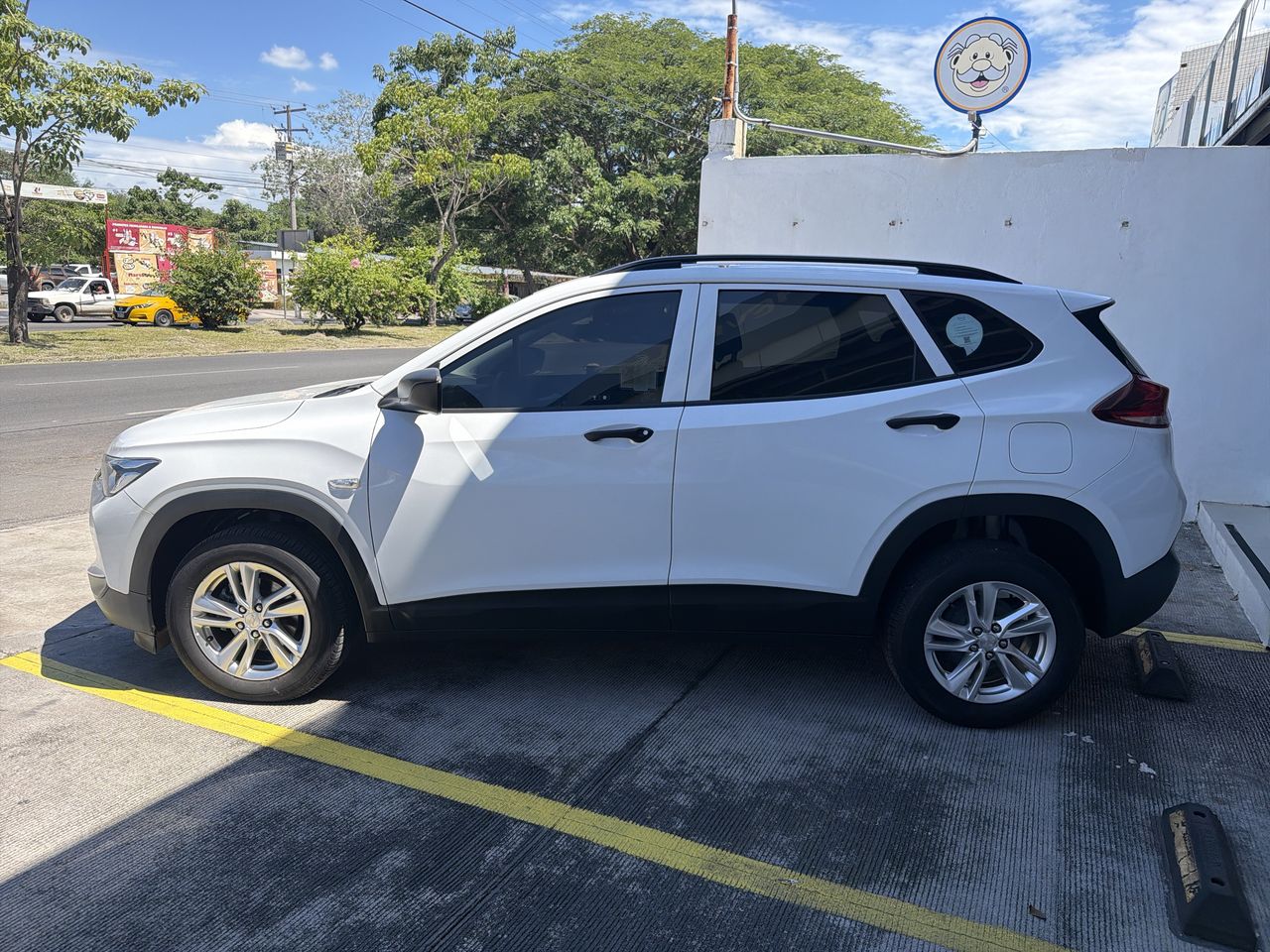 2022 Chevrolet TRACKER PAQ "B" LS TRACKER PAQ "B" LS