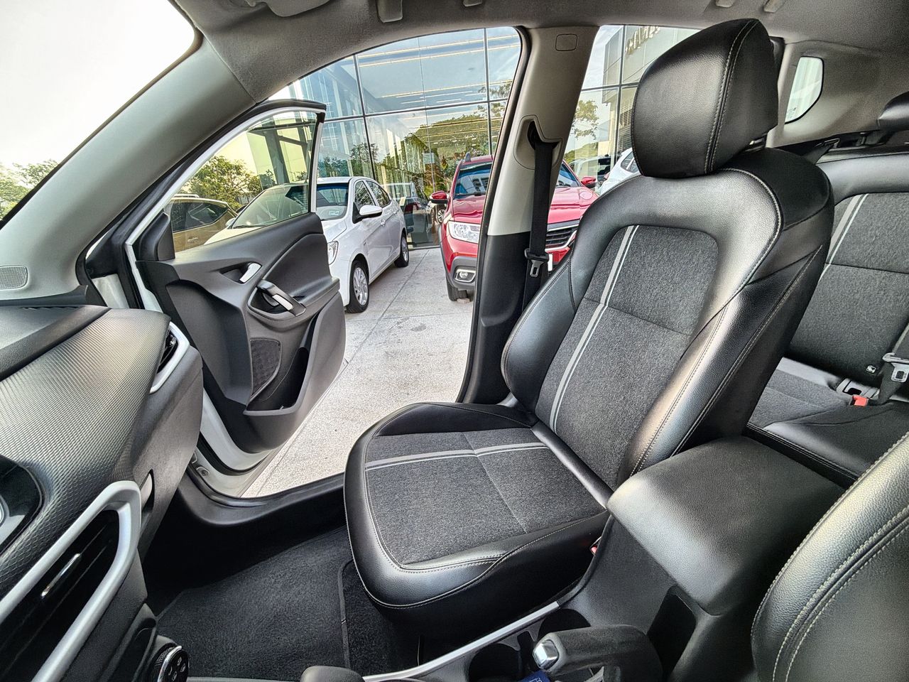2023 Chevrolet TRACKER LT PAQ. C TRACKER LT PAQ. C